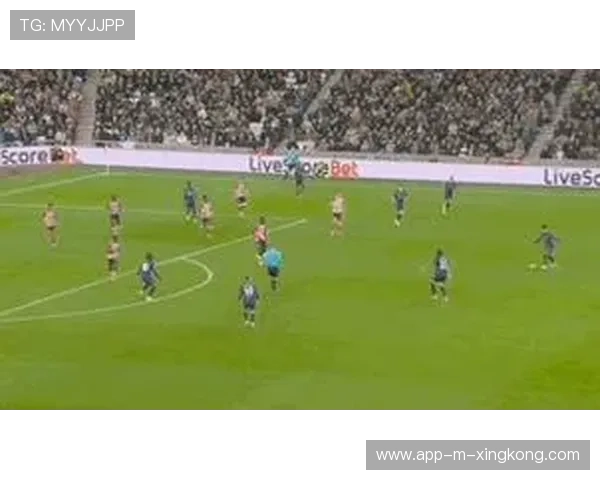 萨卡弧顶远射穿透对方球网